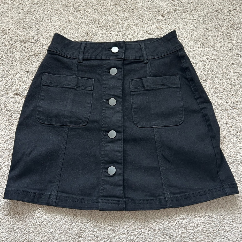 Suzy Shier Black Denim Mini Skirt